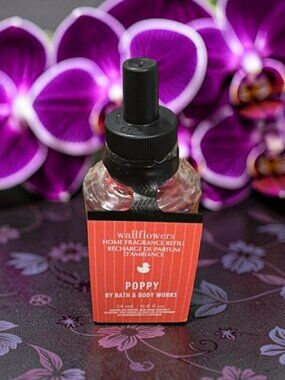 Bath & Body Works Puppy Wallflowers Fragrance Refill 0.8 oz